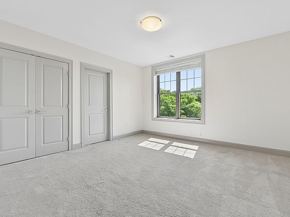 4th image of 1580 River St APT 2F