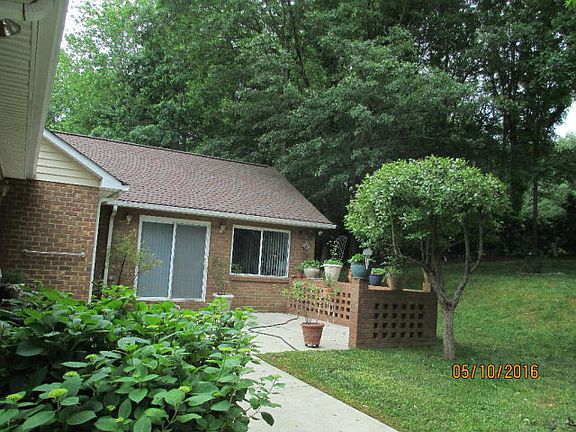 5th image of 509 Deerfield Dr