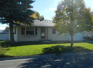 319 5th St NW, Buffalo Lake, MN 55314