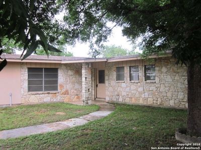 109 Hillcrest Dr, La Vernia, TX, 78121