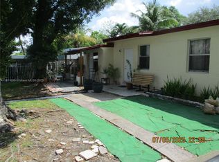 Lake Forest Sec One, West Park, FL 33023