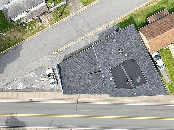 5th image of 352 Dunkard Ave