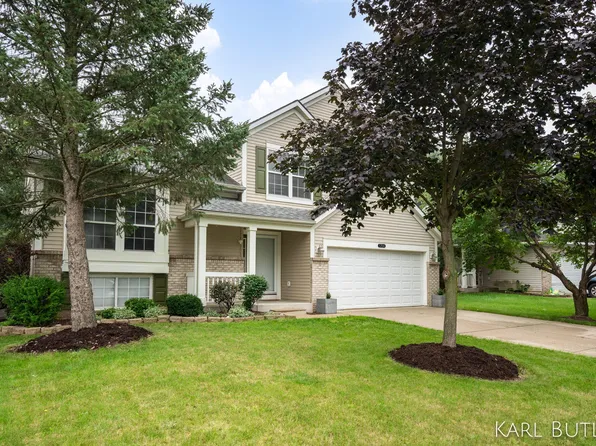 5764 Sugarberry Dr SE, Kentwood, MI 49512