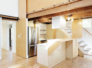 223 4th St, Charlottesville, VA 22903