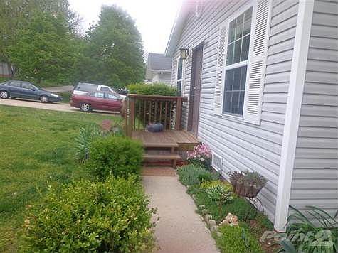 Welcome to the pathway to the most enchanted Cottage in Ozark!!!