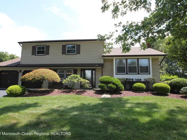 17 Halifax Drive, Morganville, NJ 07751