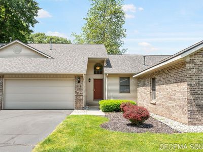 112 Sandy Point Dr #15, Holland, MI, 49424