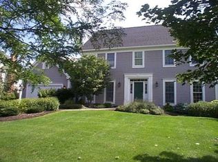 17 Scarborough Park, Rochester, NY 14625