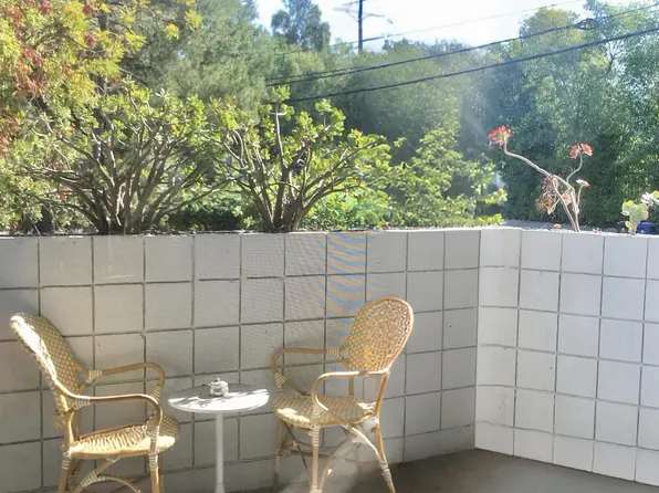 (undisclosed Address), Los Angeles, CA 90068