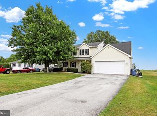 18 Sedgwick Dr, East Berlin, PA 17316