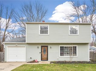 1129 Maple Ave, Madison, OH 44057