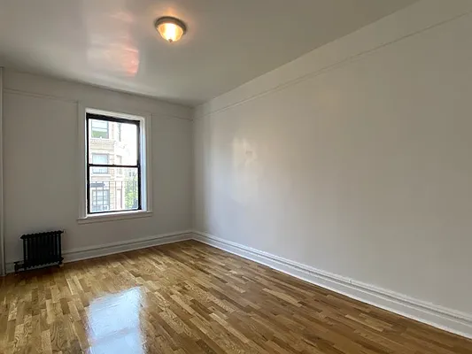 Rented by REAL New York | media 7