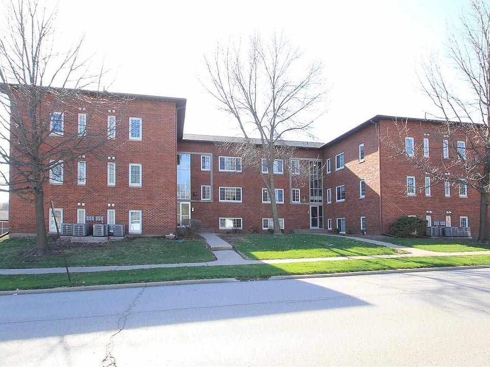 1st image of 100 Grandview Ct APT 118