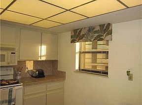 4th image of 801 S Ocean Dr APT 403