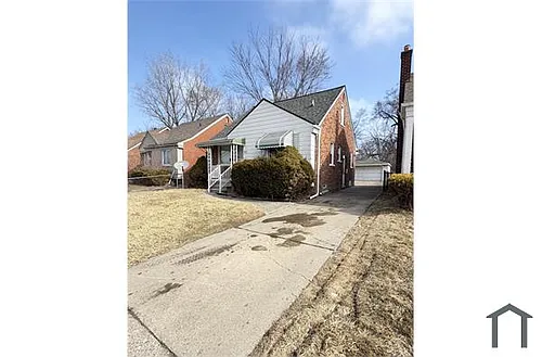 7324 Pierson St Photo 1