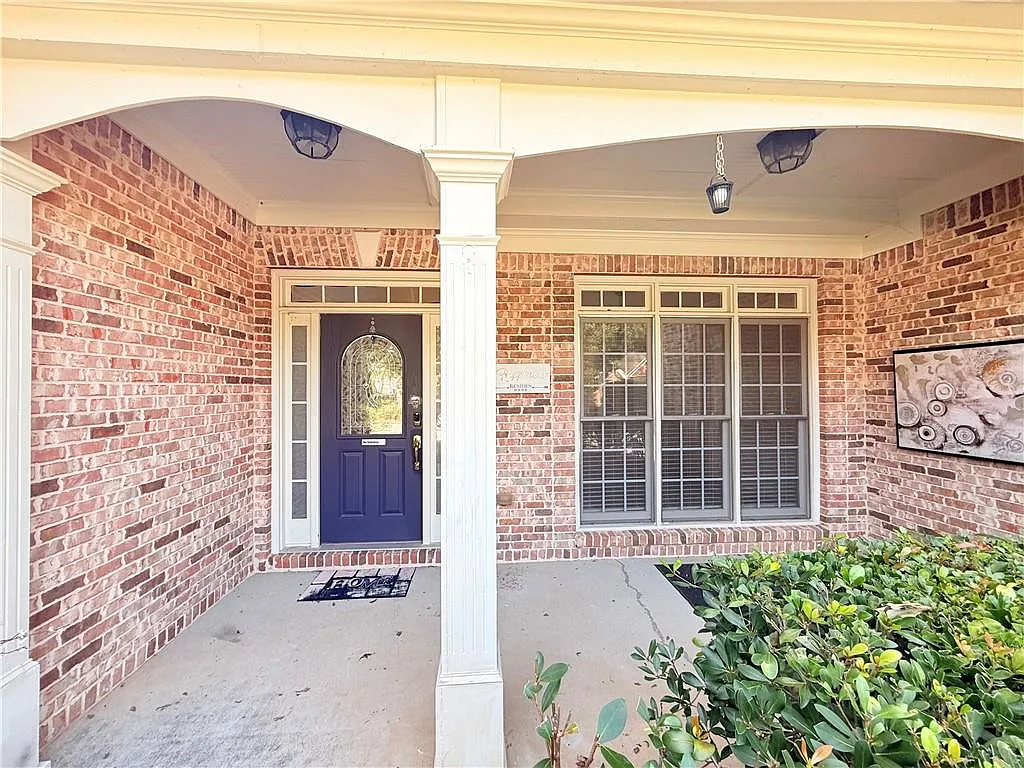 4 bed, 3.5 bath, 2657 sqft, $2,800 — Photo 3