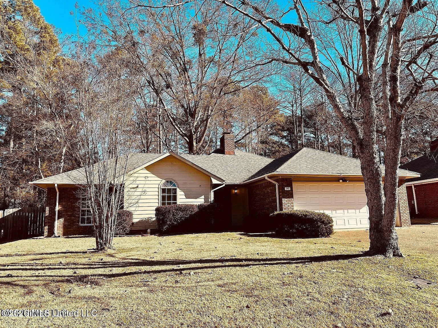 3 bed, 2.0 bath, 1446 sqft, $2,300 — Photo 1