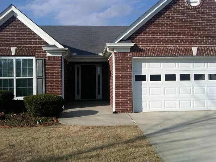 1452 Culverstone Dr — Photo 2
