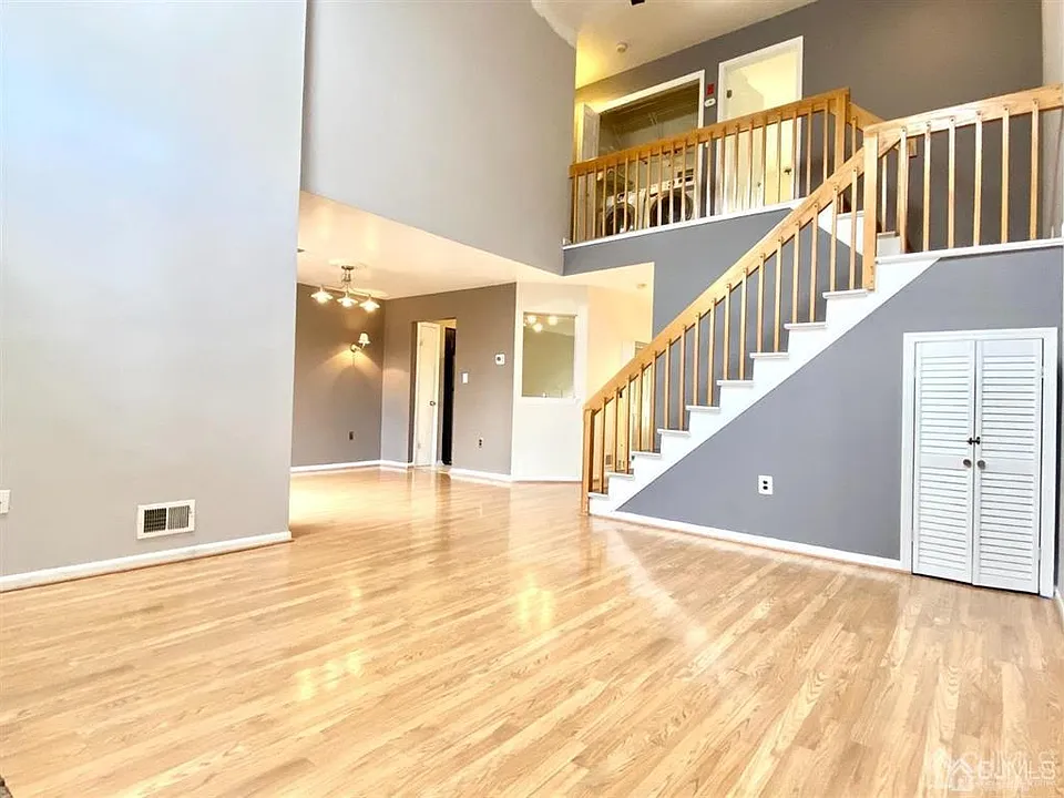 104 Nathan Dr