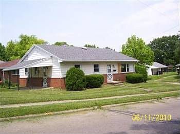 1st image of 653 Shedborne Ave