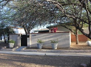 2022 E 9th St, Tucson, AZ 85719