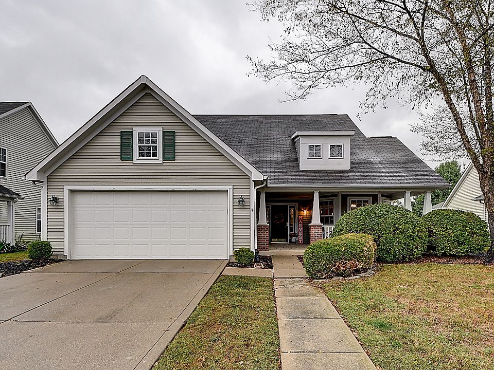 1st image of 17821 Village Center Dr