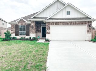 111 San Gabriel Dr, Baytown, TX 77523