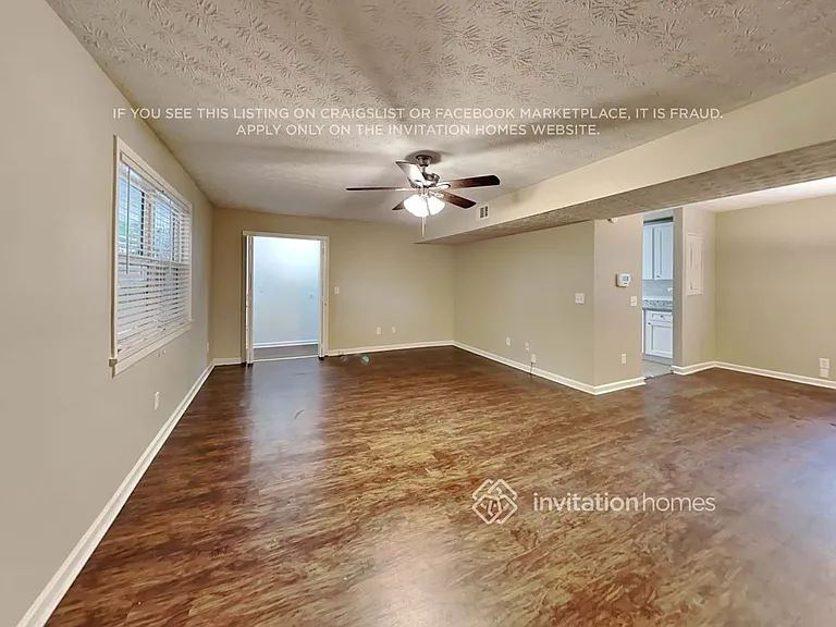 940 Woodbridge Dr NE — Photo 6