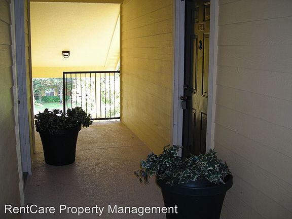 4th image of 2612 Robert Trent Jones Dr APT 734