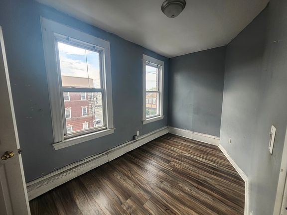 5th image of 193 Market St #3E
