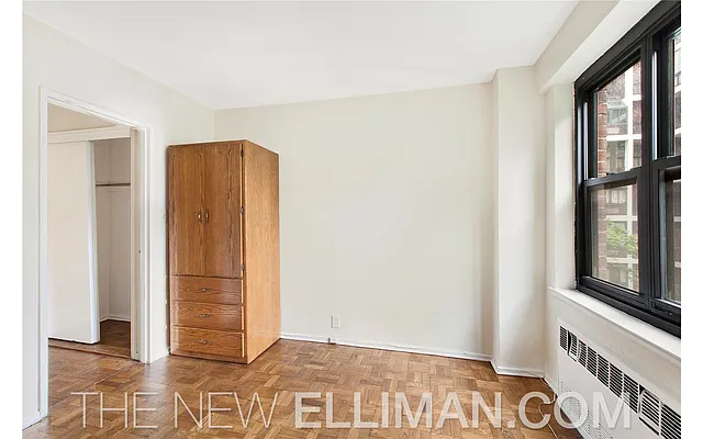 Sold by Douglas Elliman | media 16