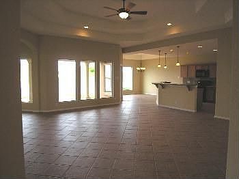4th image of 16 Hacienda Dr
