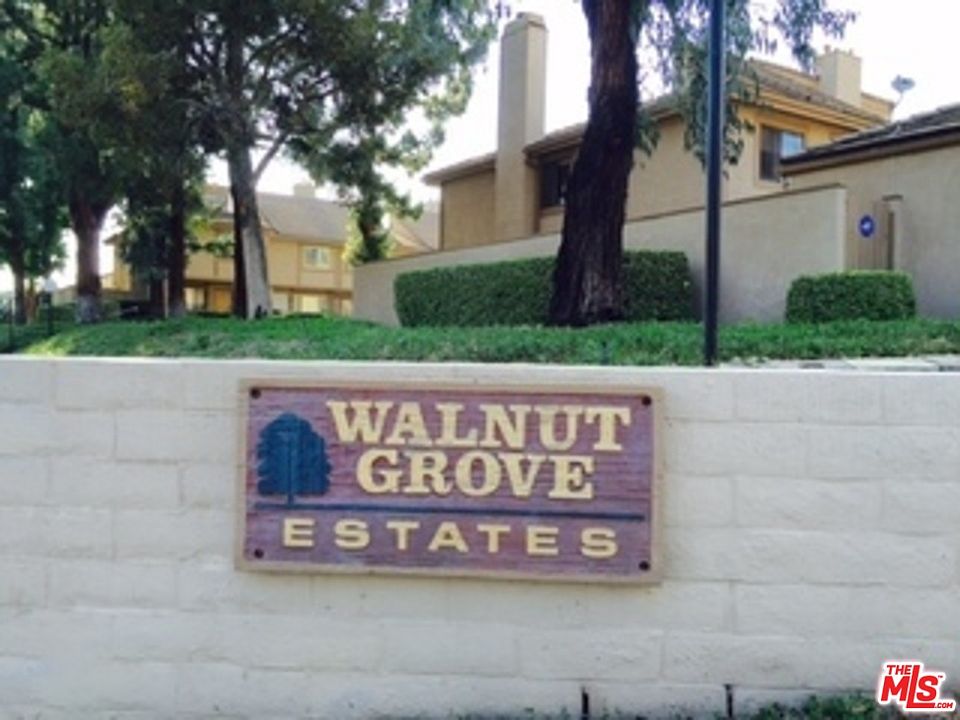 1st image of 520 Diamond Ct