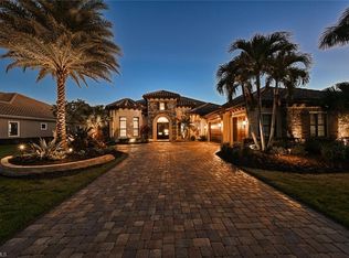 11986 Maidstone Ct, Naples, FL 34120