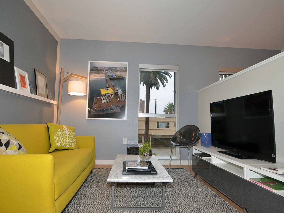 819 203 Living b