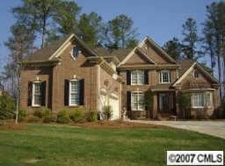 4587 Rustling Woods Dr, Denver, NC 28037