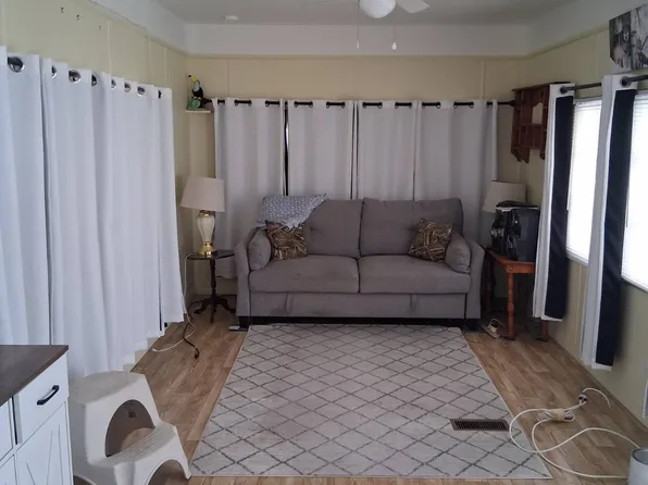 37914 Bentley Dr #74, Zephyrhills, FL 33542