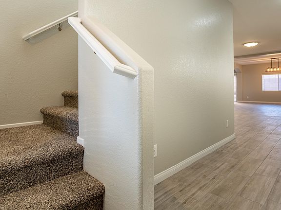3rd image of 9036 Candyland Ave
