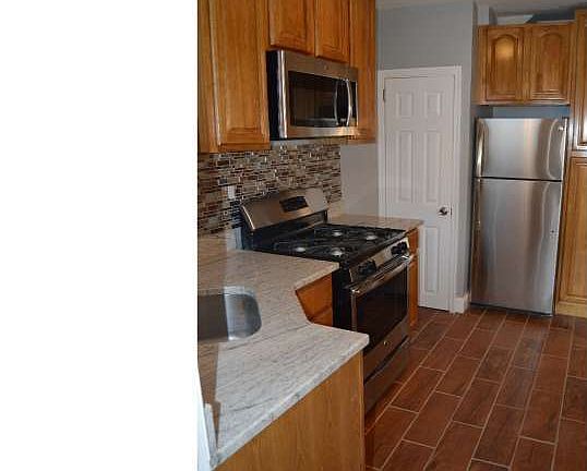 2nd image of 7122 Torresdale Ave