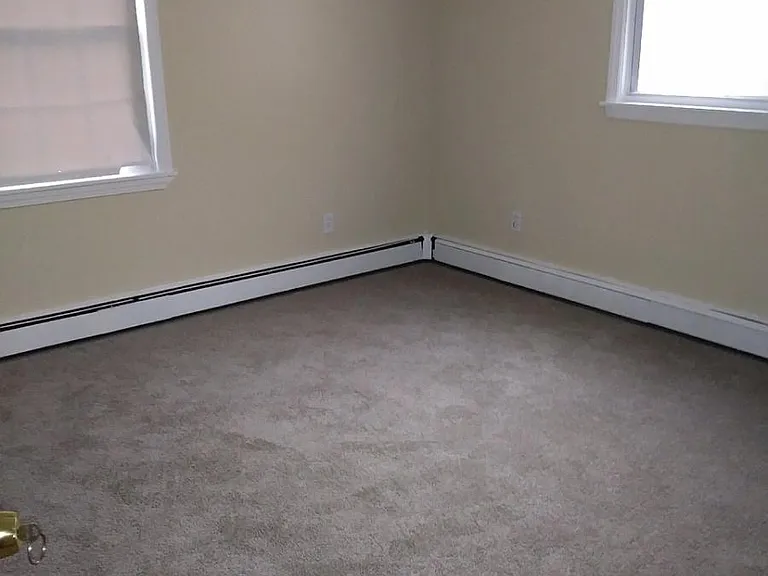 258 Washington St #1 — Photo 9