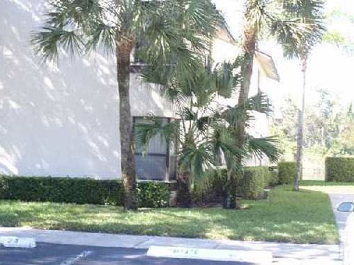 1st image of 2526 Carambola Cir N