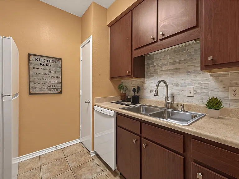 10053 Westpark Dr #289 — Photo 9