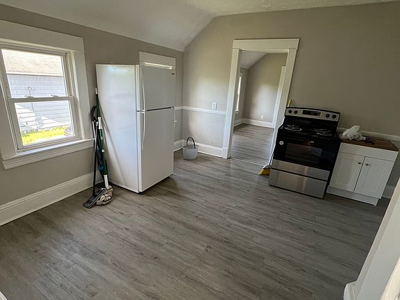 2nd image of 3251 W 52nd St APT 2