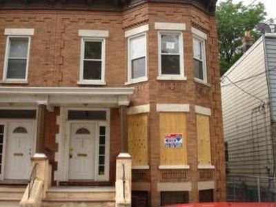 133 Boyd Ave, Jersey City, NJ, 07304