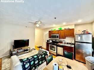 10 Hull St APT 1, Boston, MA 02113