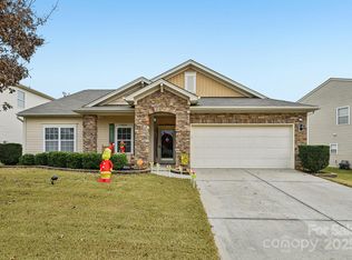 15028 Cavanshire Trl, Charlotte, NC 28278