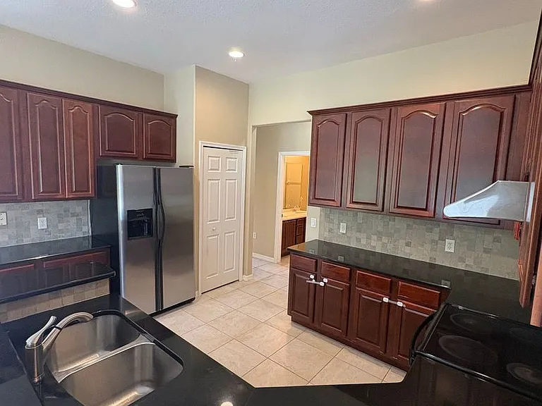 3185 Soft Breeze Cir — Photo 9
