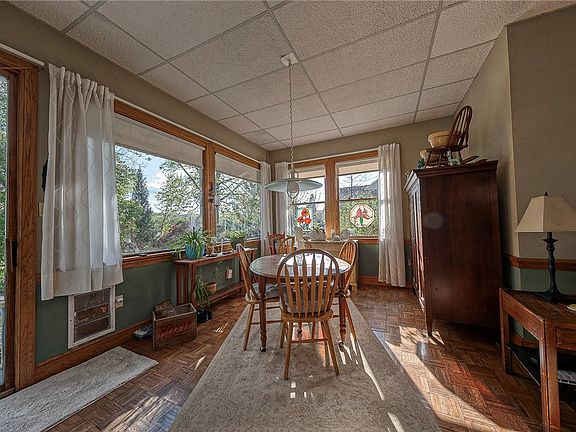5th image of 115 River Ave