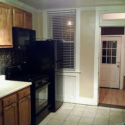 2nd image of 2312 Allen Ave
