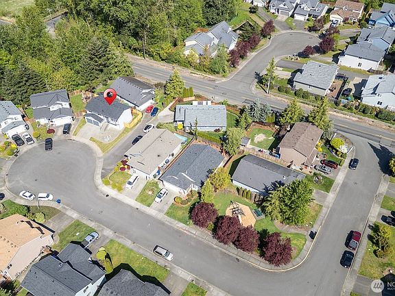 3rd image of 6611 152nd Street Ct E